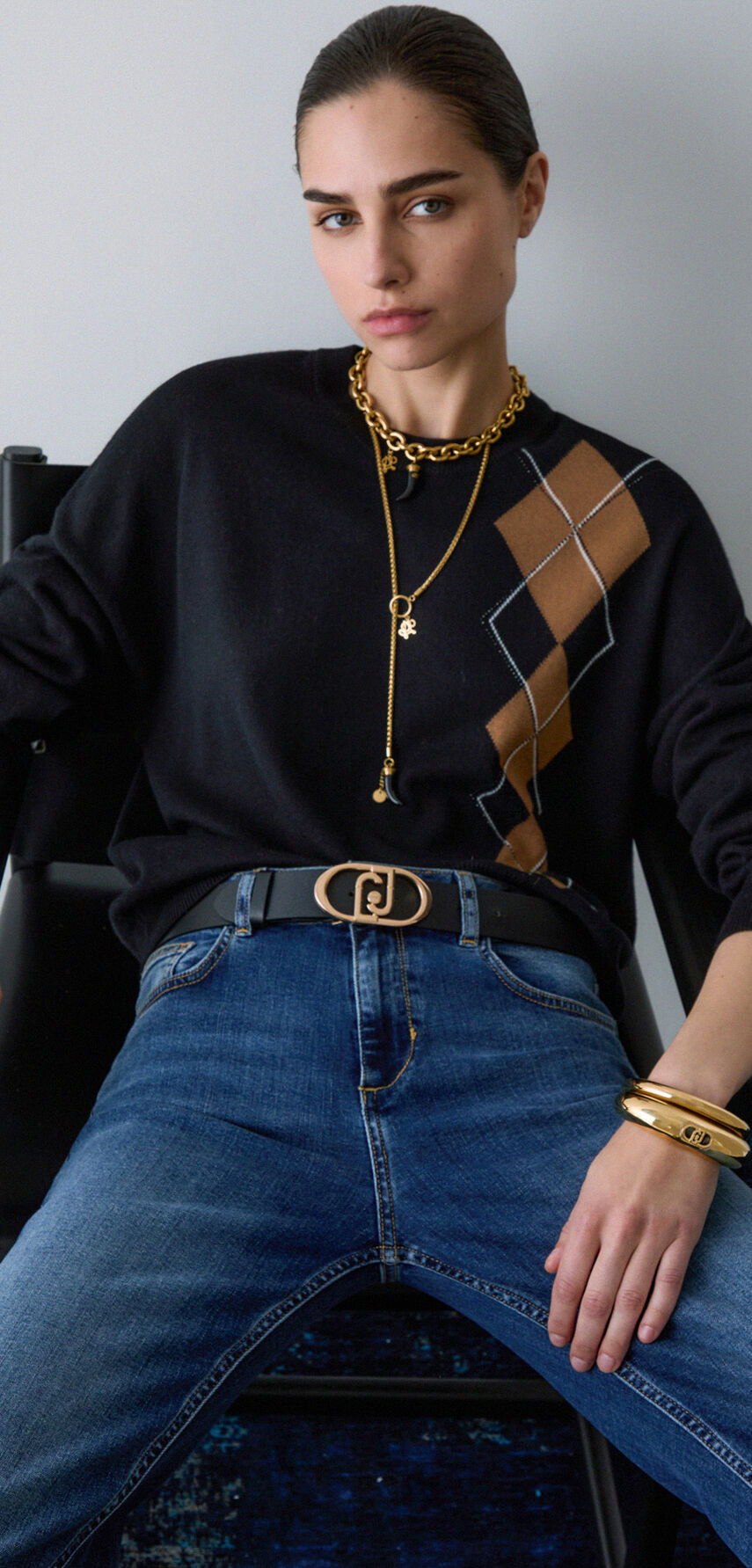 Pullover mit geometrischem Intarsienmuster – Ansicht 4
